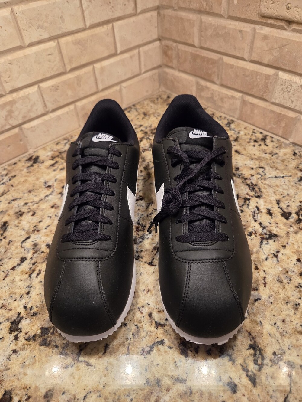 Nike Cortez Men 10/Women 11.5